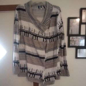 Blue cream and white open front sweater jacket